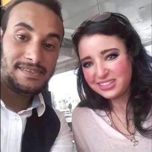 Meet your Posher, Aziza